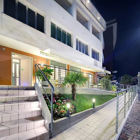 Palladio 2* קאורלה